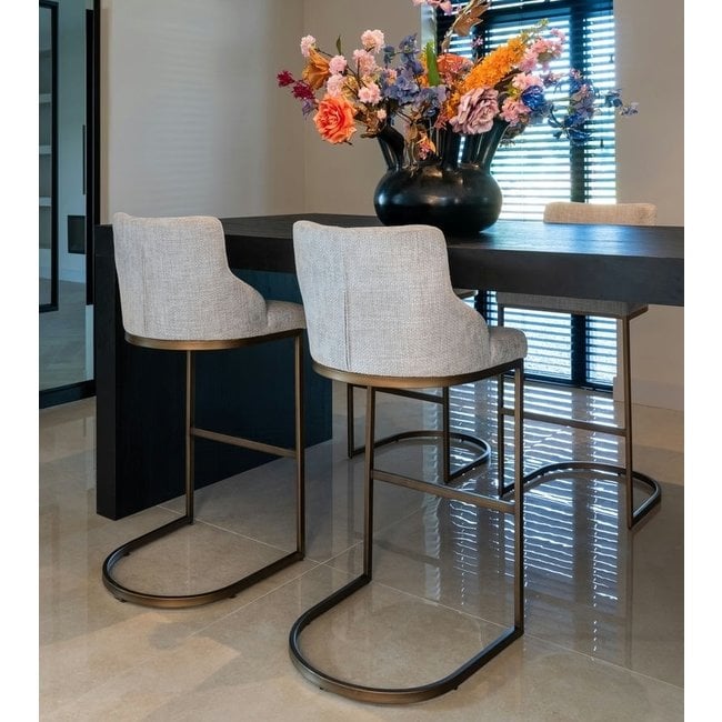 Richmond Interiors  Barstoel Bolton natural renagade met geborsteld goud