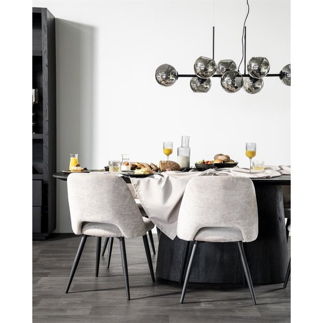 Eleonora Eettafel Aron ovaal 300x110 - zwart