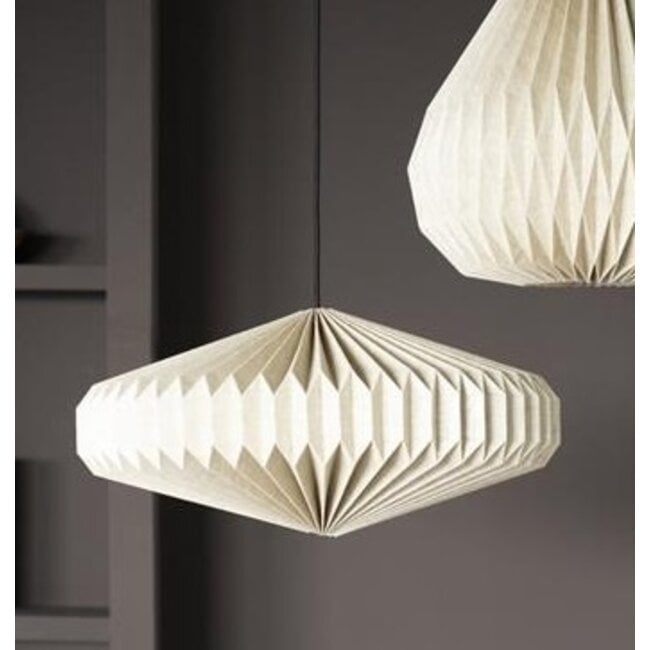By Boo Hanglamp Zuki – Type 2
