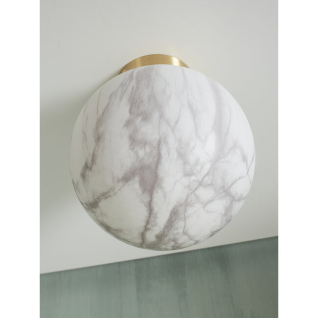 it's about RoMi Plafonniere glas/ijzer Carrara bol wit marmerprint/goud L