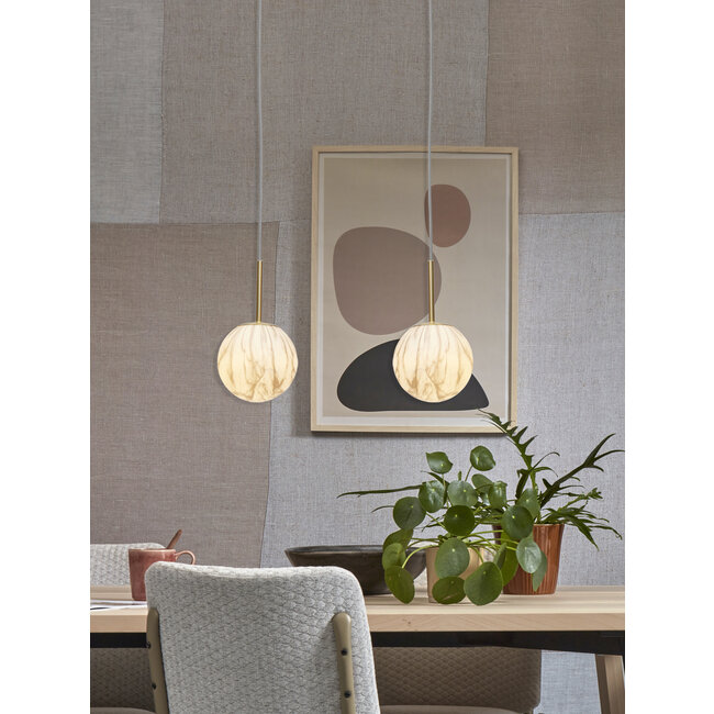 it's about RoMi Hanglamp glas/ijzer Carrara bol wit marmerprint/goud  S