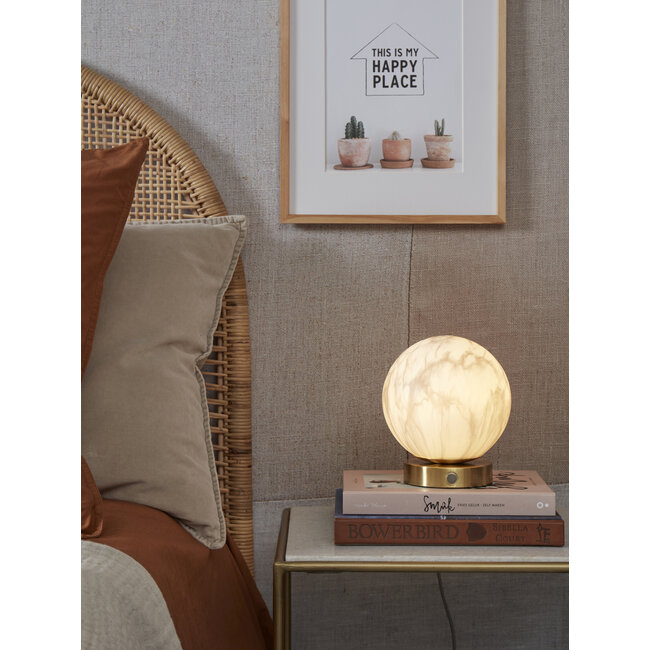 it's about RoMi Tafellamp glas/ijzer Carrara bol wit marmerprint/goud