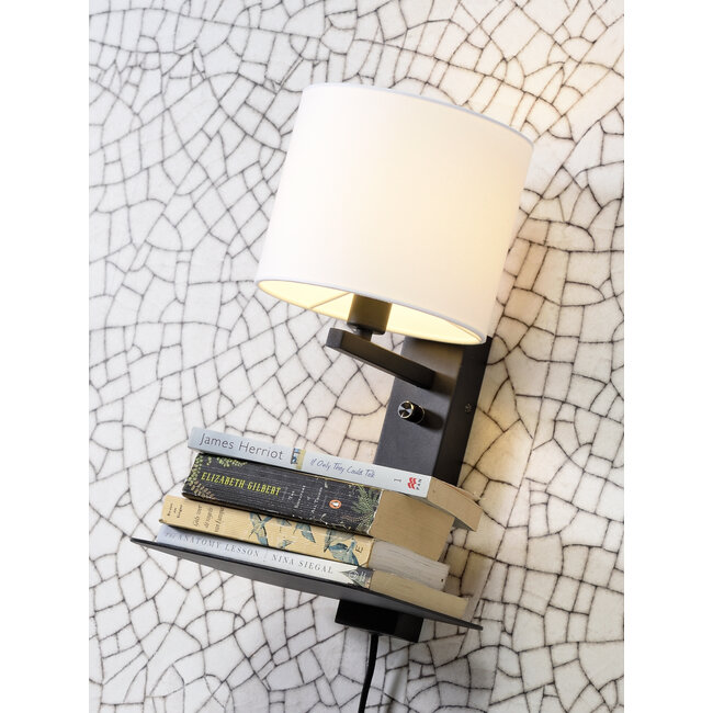 it's about RoMi Wandlamp ijzer Florence E14 met plank+usb incl. dimmer wit