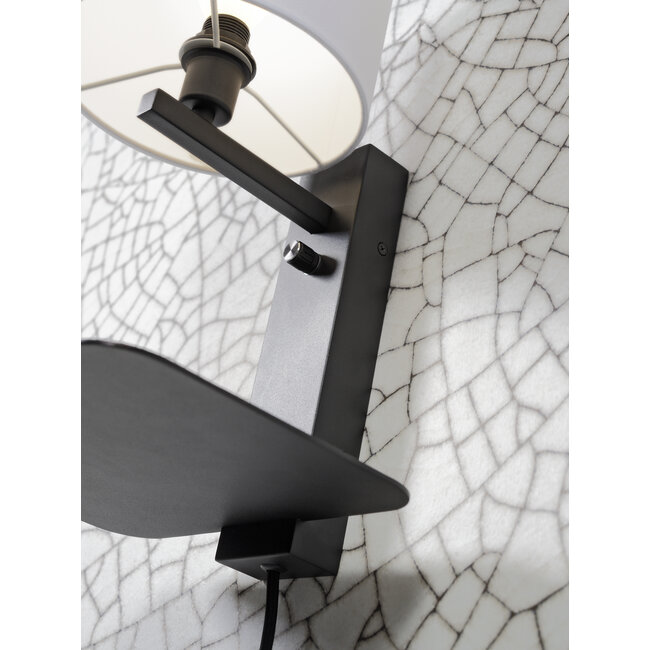 it's about RoMi Wandlamp ijzer Florence E14 met plank+usb incl. dimmer wit