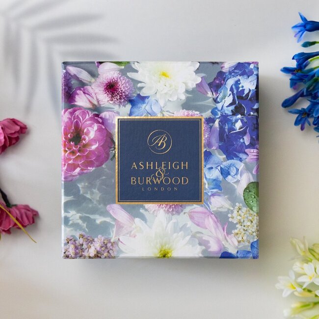 Ashleigh & Burwood Ashleigh & Burwood Geurlamp Heritage Mauve inclusief Velvet Plum & Cassis Olie