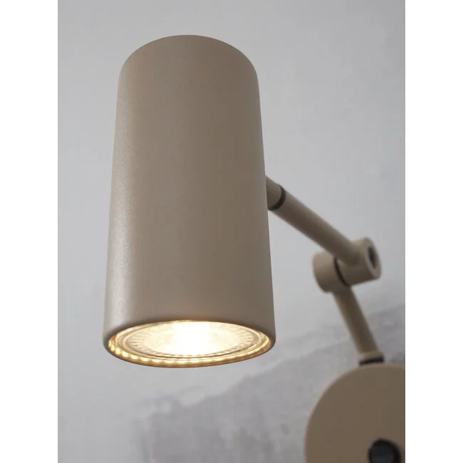 it's about RoMi Wandlamp ijzer Montreux zand