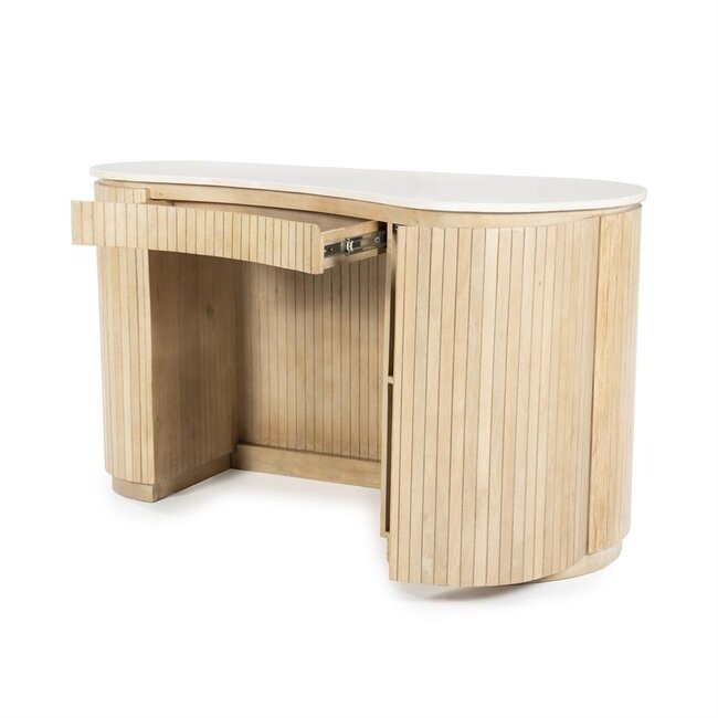 Eleonora Bureau Kira