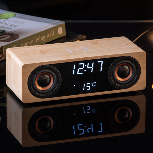 Karlsson Alarmklok Classic BT speaker met telefoonoplader bamboo