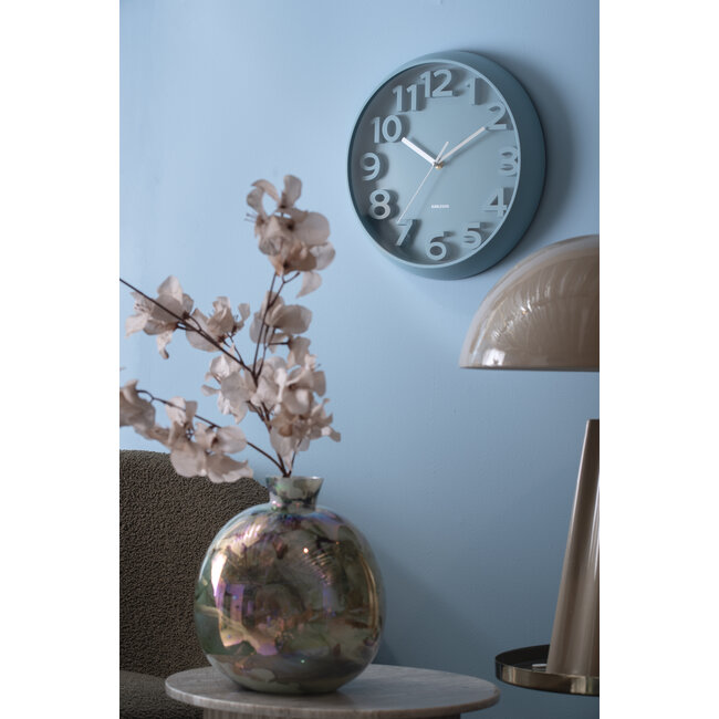 Karlsson Wandklok Elevated Classic Numbers misty blauw