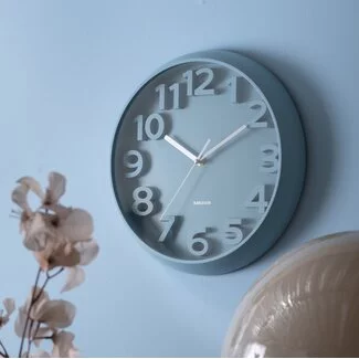 Karlsson Wandklok Elevated Classic Numbers misty blauw