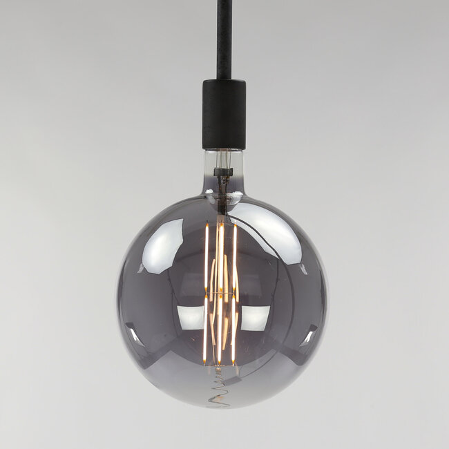 WoonStijl Lichtbron LED filament bol Ø20 0 - E27 8W dimbaar / Smoke grey glas