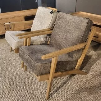 WoonMax Fauteuil Osaka met houten armleuning - Taupe