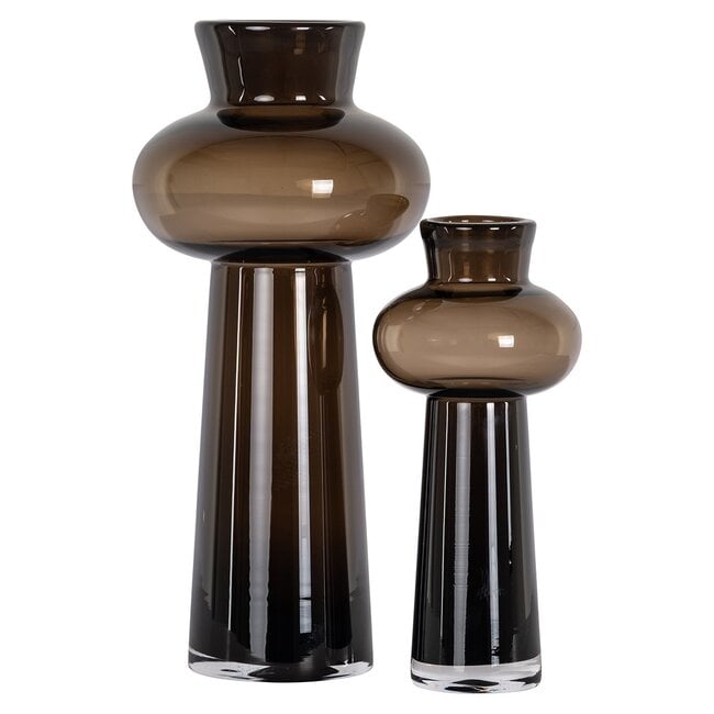Richmond Interiors  Vaas Jamey groot Bruin