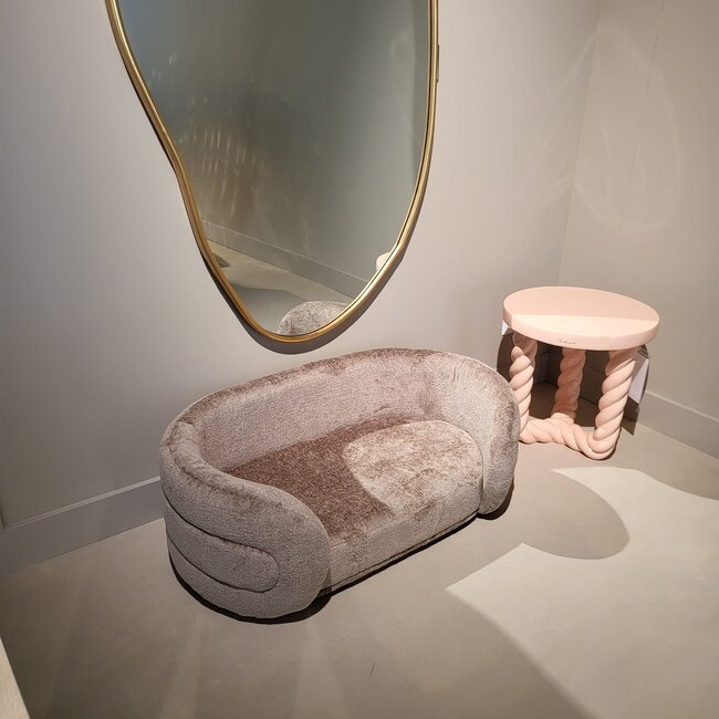 Richmond Interiors  Huisdierenbed Bingo Bergen 104 taupe chenille