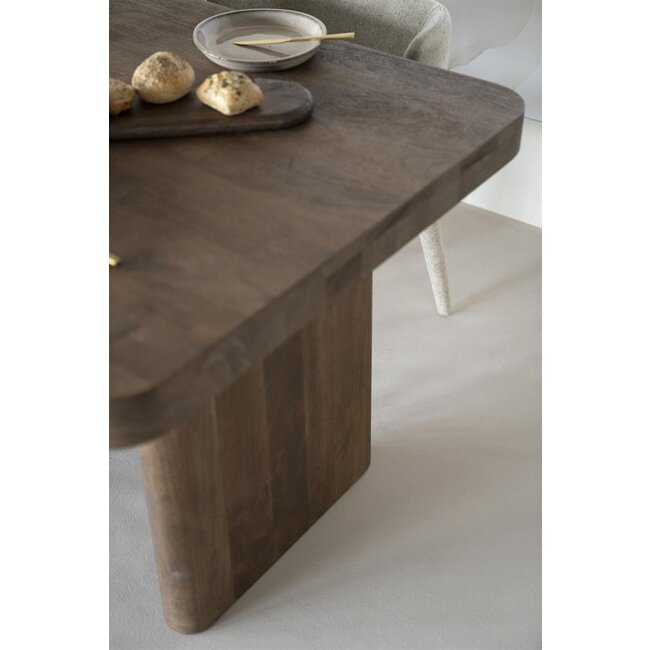 Eleonora Eettafel Edward 300x110 cm