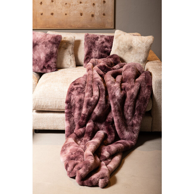 PTMD Kussen Linde Burgundy faux fur square S