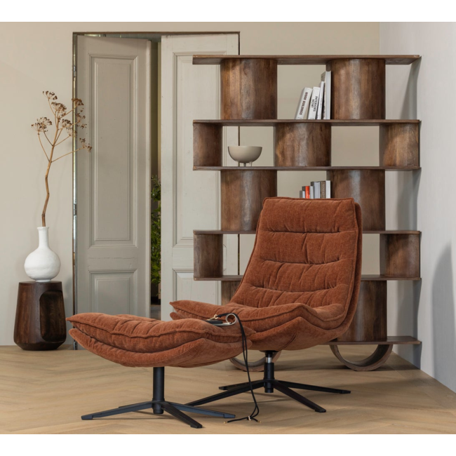 Woood Draaifauteuil Kube met hocker bruin