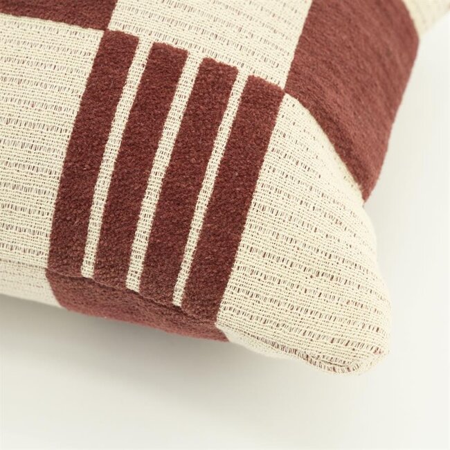 By Boo Kussen Twist 35x55 cm - burgundy