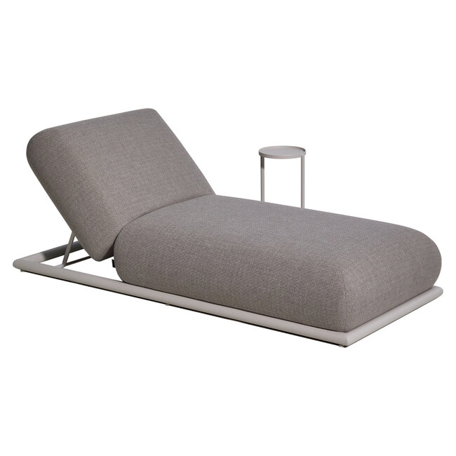 Richmond Interiors  Outdoor daybed Sullivan greige alpine