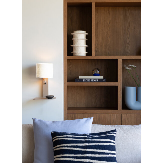 it's about RoMi Wandlamp Florence zand/kap 1815 wit