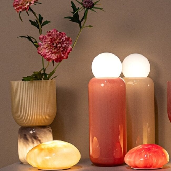 PTMD Alayna groene geribbelde pot met LED-verlichting aan de onderkant