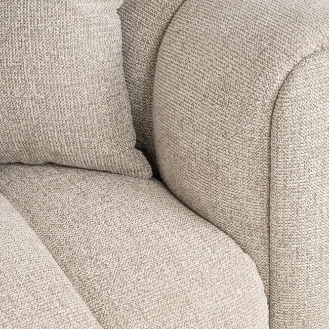 Richmond Interiors  Bank Novaro naturel fancy lounge links