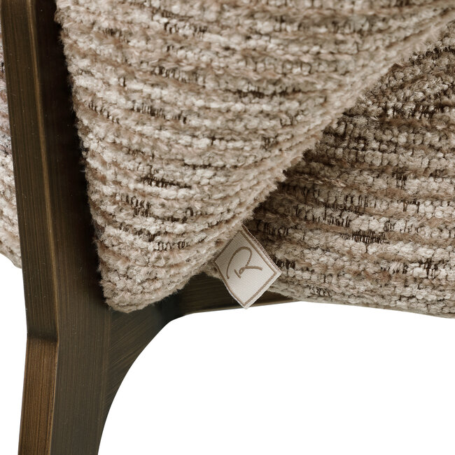 Richmond Interiors  Eetkamerstoel Kenzi mocca linear fire retardant