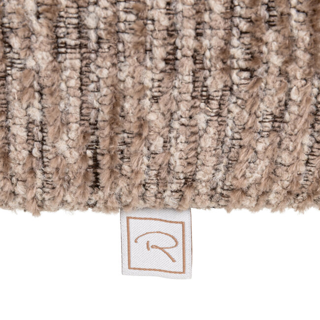 Richmond Interiors  Eetkamerstoel Mori mocca linear fire retardant