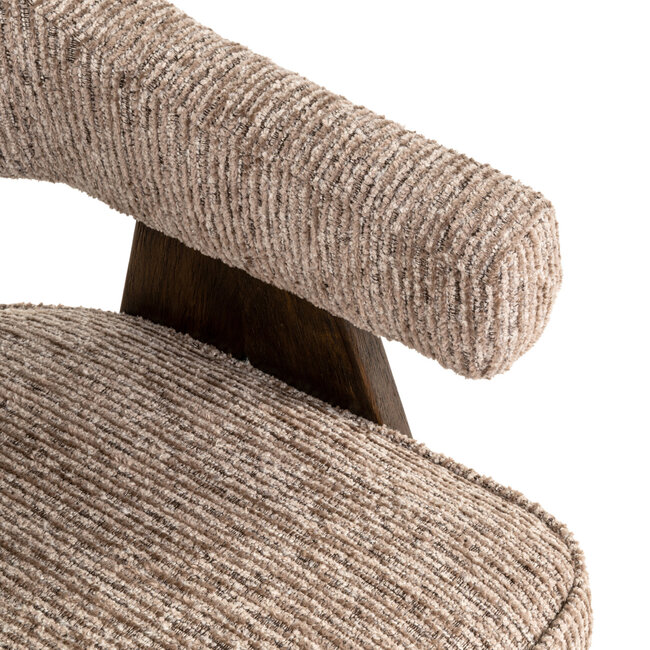 Richmond Interiors  Eetkamerstoel Mori mocca linear fire retardant