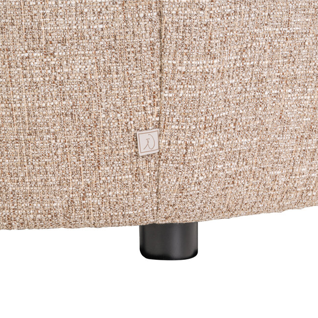 Richmond Interiors  Lounge stoel Luxandra zand tweed fire retardant