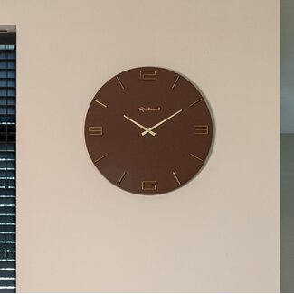 Richmond Interiors  Klok Byram Chestnut Ø 60 cm