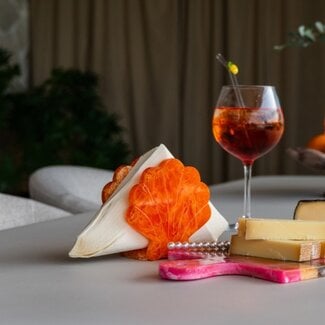 Richmond Interiors  Wijn- en baraccessoires Shelly orange servethouder