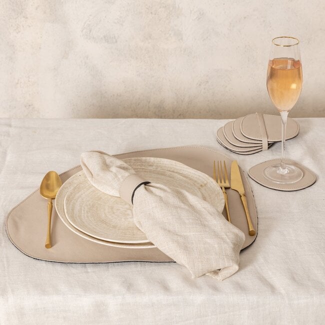 PTMD Placemat  Delcia Beige vegan leer