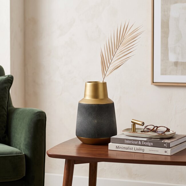 Richmond Interiors  Vaas Hugo goud - Richmond Interiors