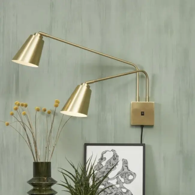 it's about RoMi Wandlamp ijzer Bremen 2-arm goud