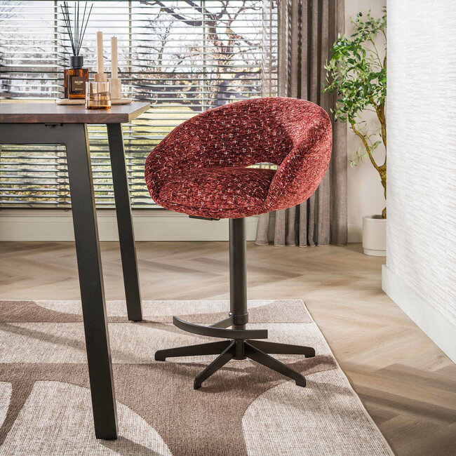 WoonStijl Barstoel Cupa Delviro bordeaux rood - Frame bruin in hoogte verstelbaar