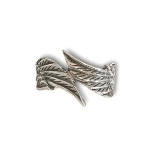 Angel wing ring