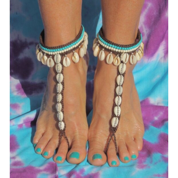 Barefoot sandals Concha Aevy