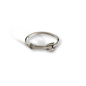 Arrow ring zilver