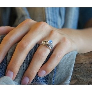 Zilveren ring Moonstone Faa