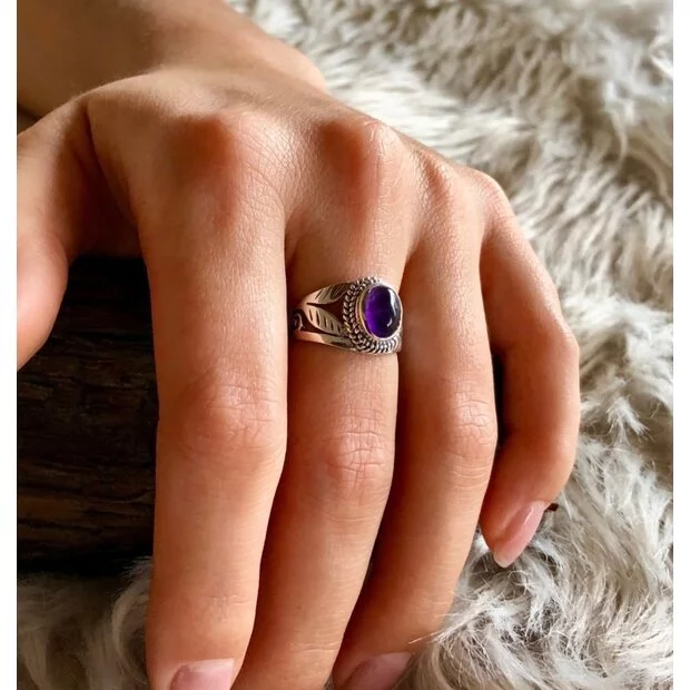 Amethist ring Mayita Amethist ring Mayita