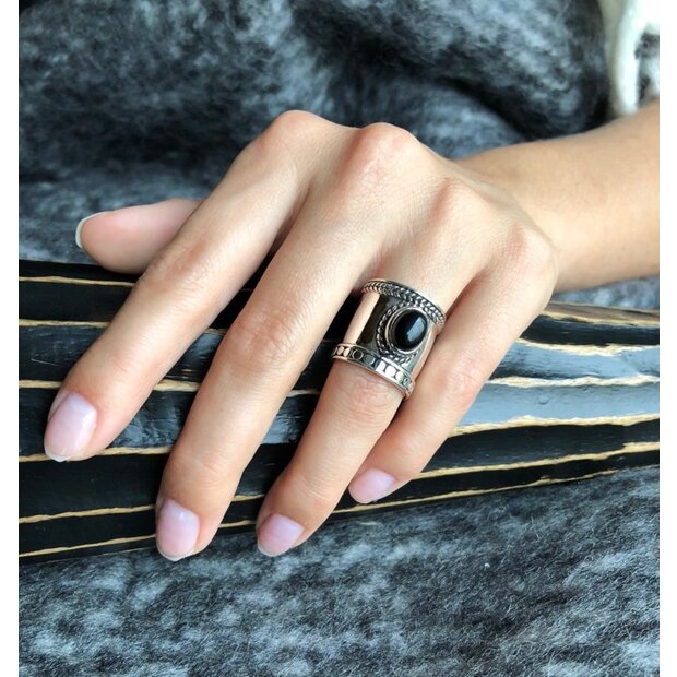 Zilveren Bali style BOHO ring Black Onyx