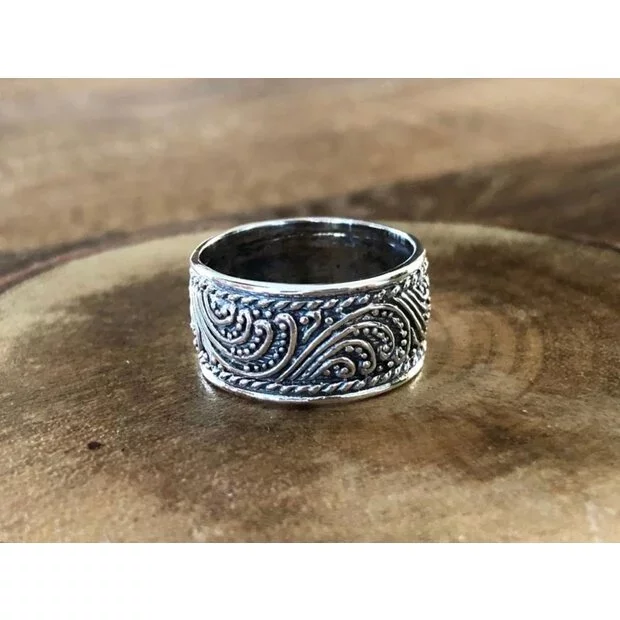 Zilveren Bali ring 'UBUD'
