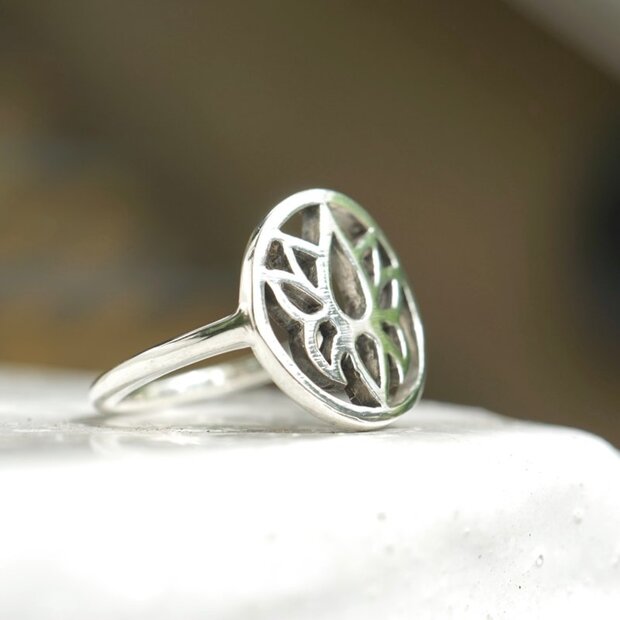 Zilveren BOHO ring Lotus