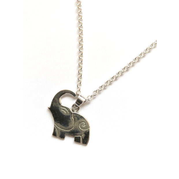 Zilveren olifant hanger Zilveren olifant hanger
