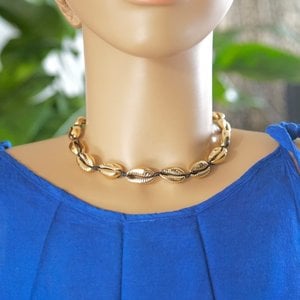 Schelpjes Choker goudkleurig