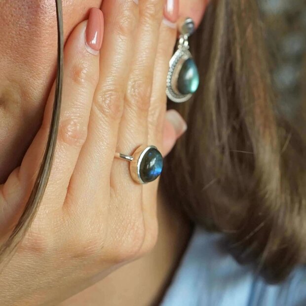 Labradoriet ring Lily Labradoriet ring Lily