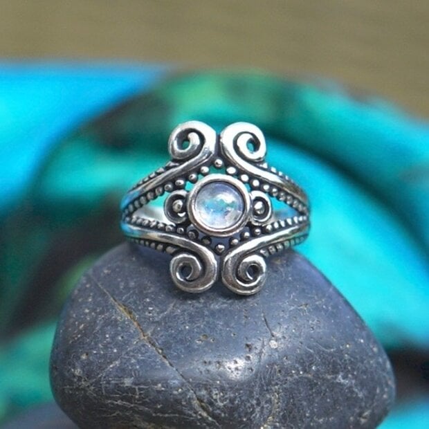 Zilveren ring Indira moonstone