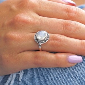 Zilveren ring Maansteen Alba