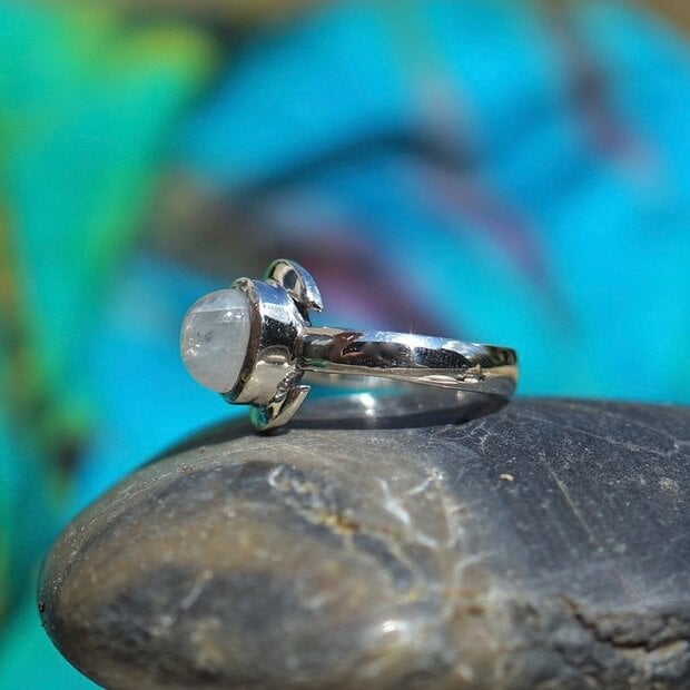 Zilveren ring maansteen Manou